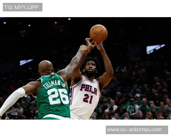 詹姆斯第四节表现惊艳恩比德全场状态低迷数据对比引发热议