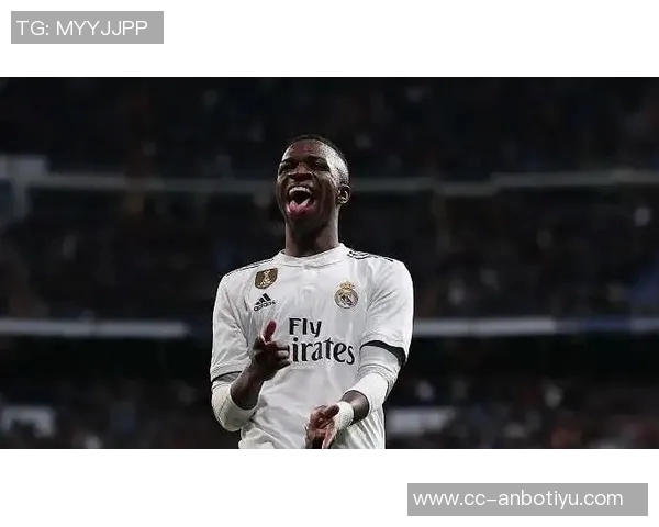 维尼修斯金球失利背后:核心地位被动摇排名骤降14位的深层原因